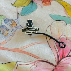 Black Shape Wear Accessory